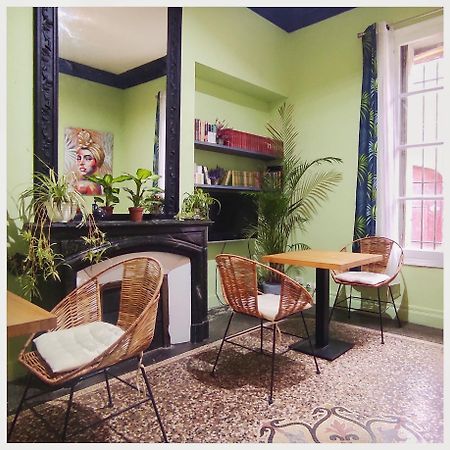 La Vigneronne Des Costieres Bed & Breakfast Vauvert Ngoại thất bức ảnh