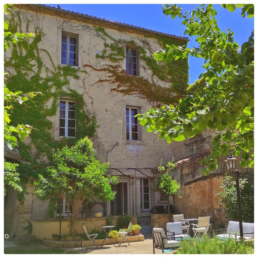 La Vigneronne Des Costieres Bed & Breakfast Vauvert Ngoại thất bức ảnh