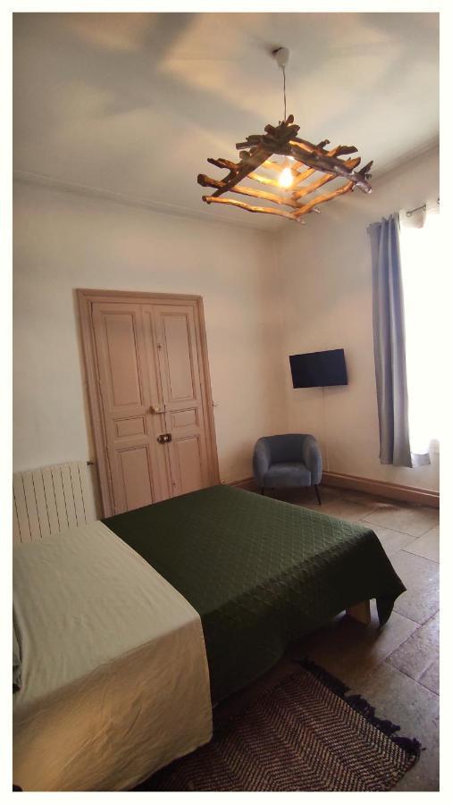 La Vigneronne Des Costieres Bed & Breakfast Vauvert Ngoại thất bức ảnh